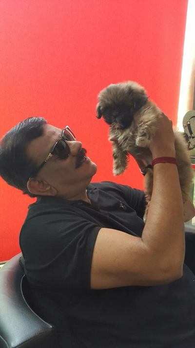 Priyadarshan gets trolled for 'dining with pet dog'