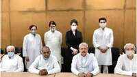 First visuals: Sachin Pilot meets Rahul, Priyanka; cancels flight from Congress 