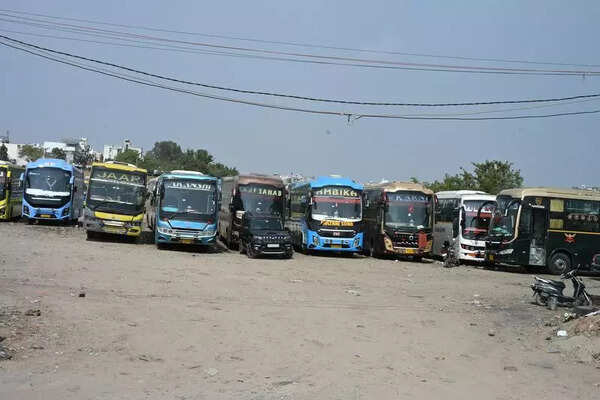 Maharashtra transporters & private buses to begin indefinite strike over e challan today