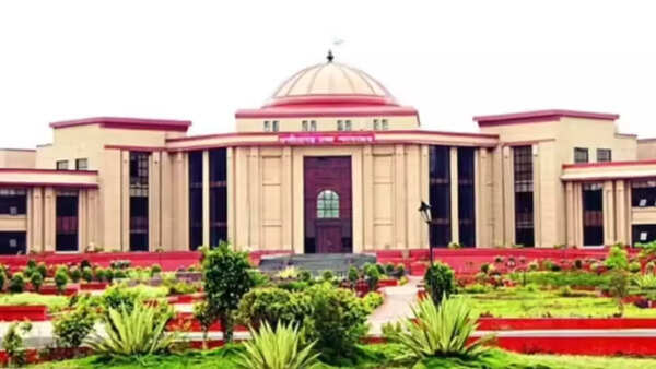 Regular selection, sanctioned post staff cannot be denied regular status over ‘contractual’ label: Chhattisgarh HC