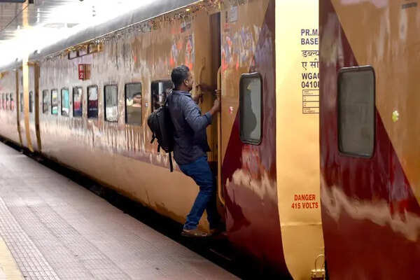 AI-powered ‘Bholu Mini’ & ‘Bholu Max’ to help rly passengers with enquiries