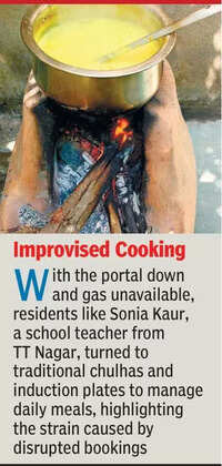 Chulha to induction: Households struggle amid booking chaos