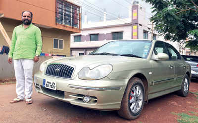 Karnataka: Hubballi businessman buys Mallya’s cars in auction