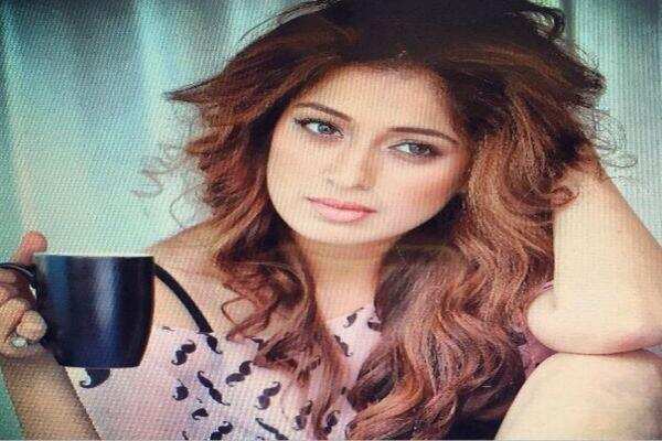 Raai Laxmi replaces Catherine in Chiru's 150th