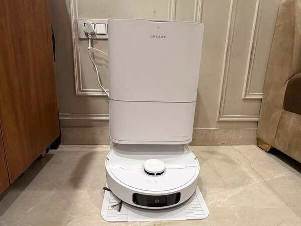 Dreame D20 Ultra robotic vacuum cleaner review: Intelligent design, impressive results