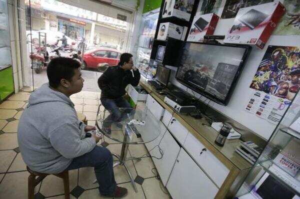 `Shoutcasters' heard loud & clear in online gaming