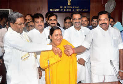 Cauvery water dispute: Uma Bharti fails to broker deal, all eyes on Supreme Court