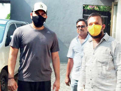 Rohit Sharma squeezes some time to look for property in Alibaug