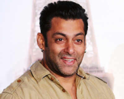 Sallu ties up with old chums