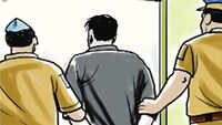 Customs officials arrest two persons with gold bar worth nearly 3 crore at IGI Airport 