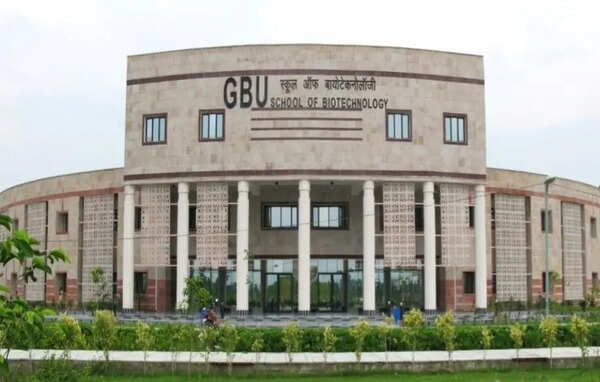 FIR against ex-GBU registrar, accounts officer for Rs 5-crore fee fraud