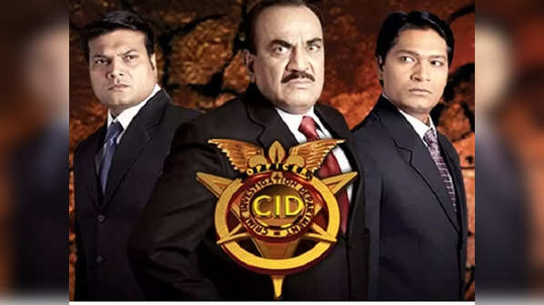 ​From Shivaji Satam working as a cashier for 23 years before becoming an actor to Lata Mangeshkar and Asha Bhosle being huge fans of the show; Interesting revelations about iconic show CID