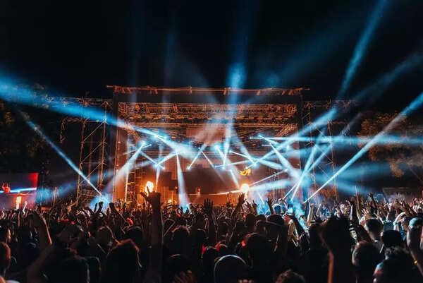 Campus ban dims, ABVP lists 3 ‘star nights’ in a row