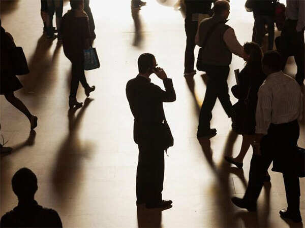 Vodafone, BSNL partner handset companies for deals on feature phones