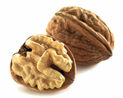How walnuts help control appetite decoded
