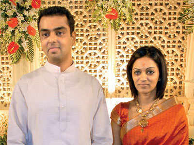 Surrogate baby for Milind Deora, Pooja Shetty