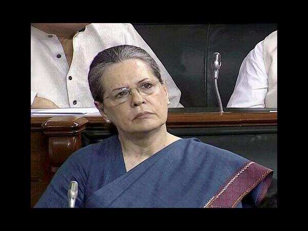 Mumbai stampede is a 'man-made' disaster, says Sonia Gandhi