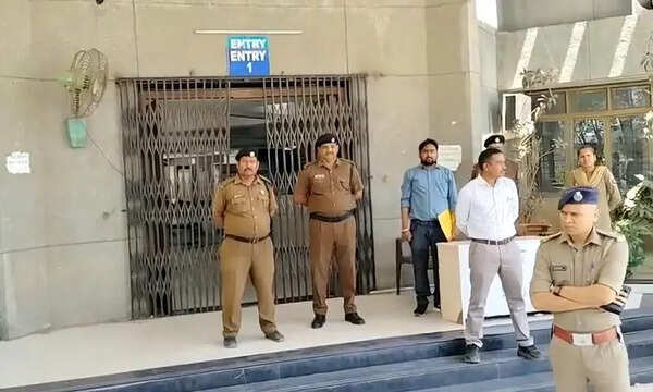 RTO hit by bomb hoax