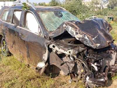 Telugu actor Rajasekhar suffers minor injuries in car accident