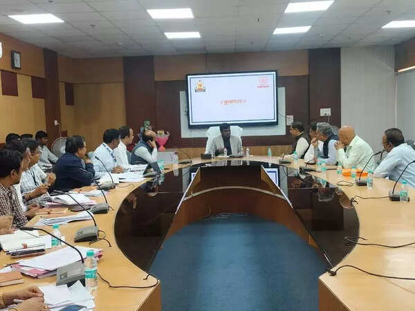 MIDC CEO orders fast-tracking of land acquisition for industries in Nashik