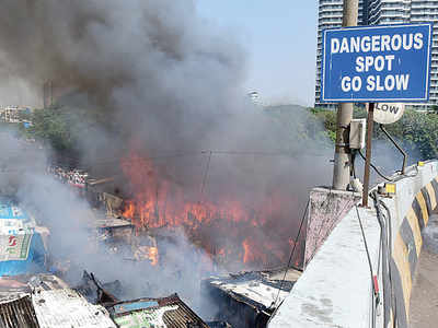 Mumbai fire: 4 hurt as 75 shanties gutted in Bandra