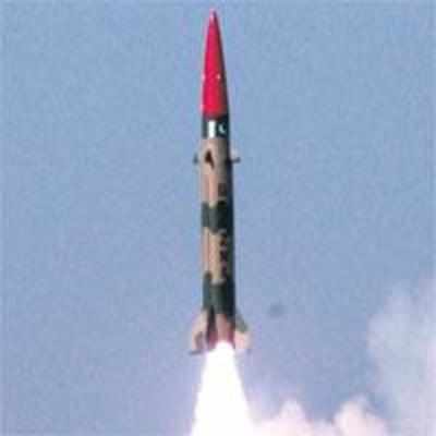 Pakistan test-fires nuclear capable missile