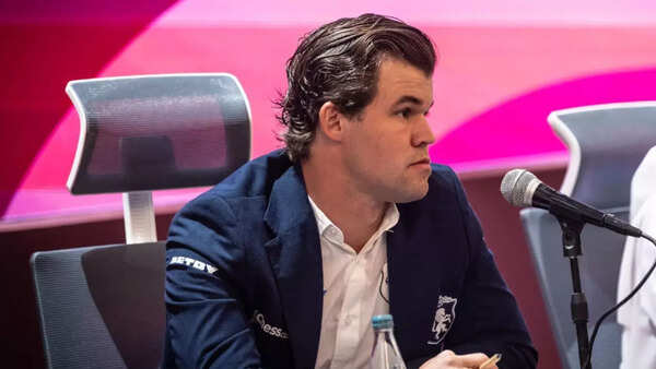 World Blitz: 'King' Carlsen could be playing for his 9th crown