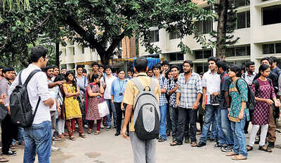 Vacancies force colleges to let go of engineering courses