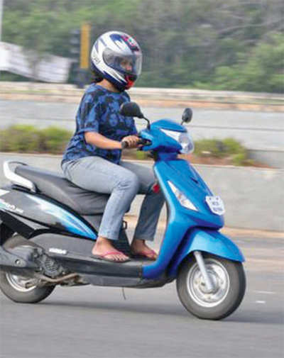 Teenage girl violates traffic rules 64 times