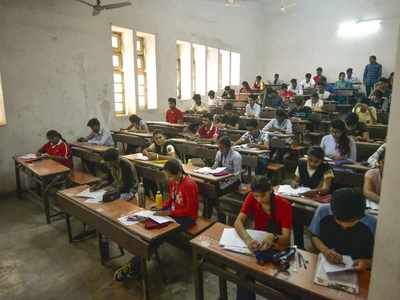 Over 13 lakh students in Kerala take Class X and XII exams amid rise in COVID-19 cases