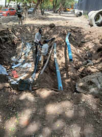 PMC&rsquo;s digging snaps power supply in Hadapsar society for 24 hours