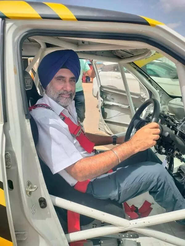 Maldives speedboat mishap: 5 days on no sign of rally icon Hari Singh, sailing ace Mahesh Ramachandran