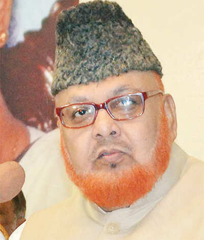 Kolkata’s Imam sparks row again: ‘Women should always be in veil’