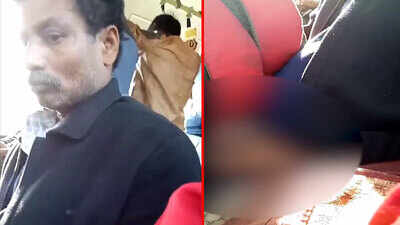 Watch: Man caught masturbating in Delhi bus, DU girl uploads video