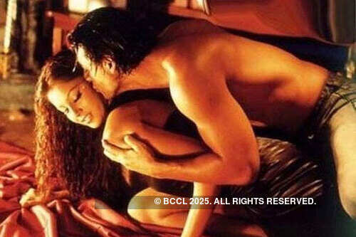 Bipasha Basu erotik fotosurati