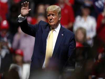 Seven million? Make it 10! Donald Trump now expects ten million people to greet him in Ahmedabad