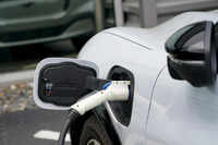 After three years of poor response, PCMC to seek fresh bidders for EV charging stations project