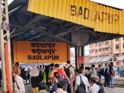 Badlapur: Drunkards attack man on foot-over bridge; authorities pass the buck