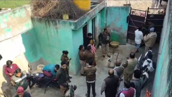 'Police should not bother anyone': Family of 5 found dead in UP's Mathura; note on wall hints at suicide