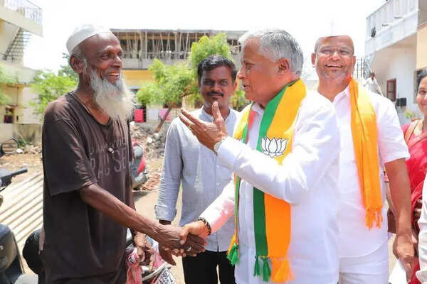 BJP seeks Veerashaiva-Lingayats’ support
