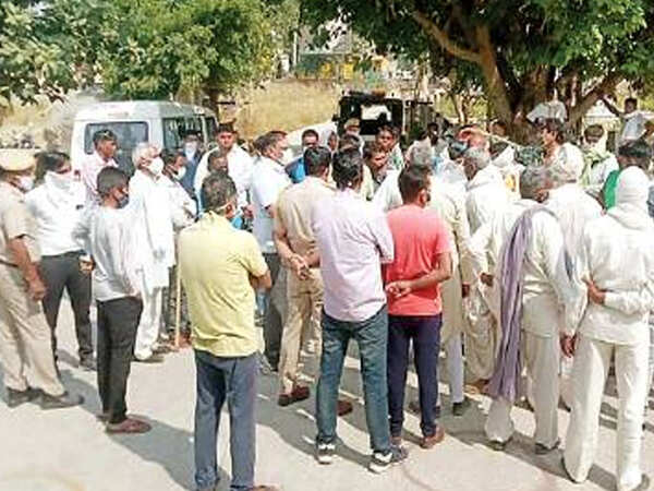 Charred body of liquor shop worker found inside store in Rajasthan's Alwar