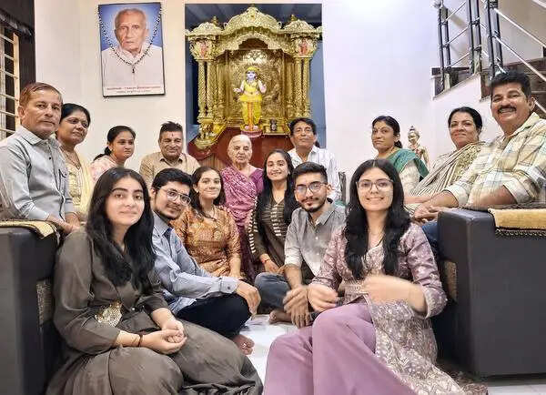 International Family Day: The Kanabars prove big families still work