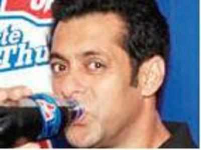 Salman Khan wants charges dropped