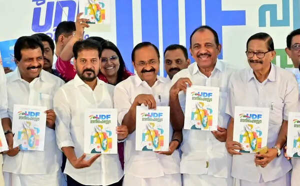 ‘High corruption, poor governance’: Telangana CM Revanth Reddy compares Pinarayi Vijayan to KCR