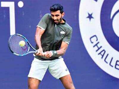 Top-seed Prajnesh Gunneswaran crashes out of MSLTA KPIT Challenger