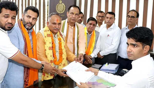 Sonipat civic body poll: BJP’s Jain, 2 others file nominations
