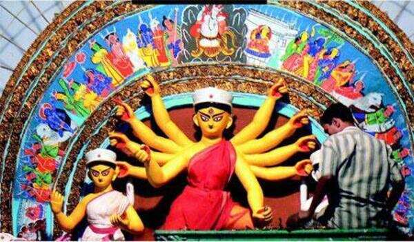 Tech that! Spy cams, drones & selfie zones at Durga pandals