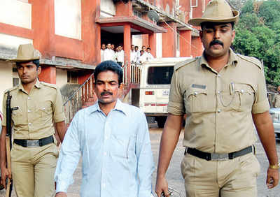 Karnataka: ‘Cyanide’ Mohan escapes noose in fourth rape case