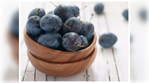 Jamun: Benefits, cleaning and storing tips, uses and recipes you need ...