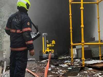 MTNL building fire: Fire-fighting robot failed to deliver?